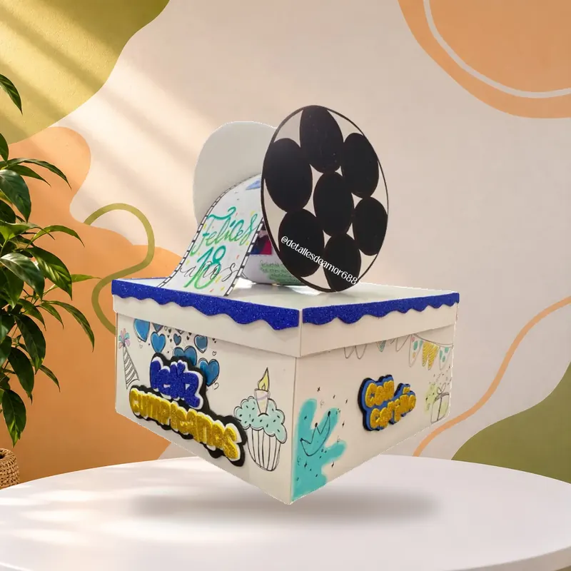 Caja sorpresa pintada a mano con tapa de globos
